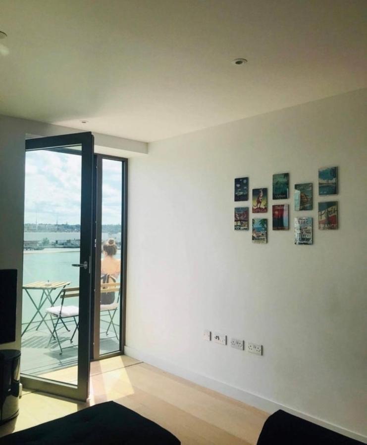 Large Double Room Overlooking The Thames Londra Esterno foto