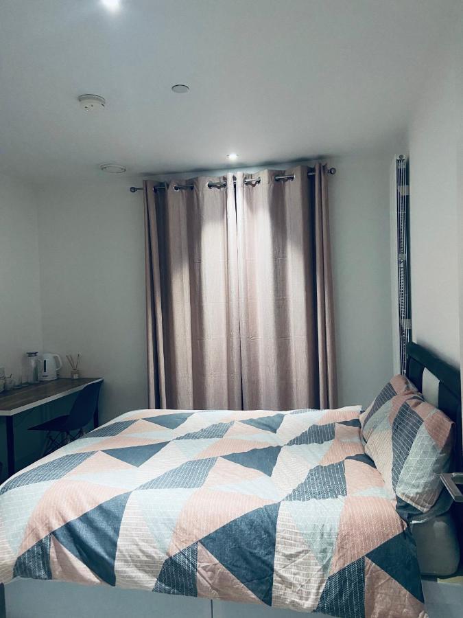 Large Double Room Overlooking The Thames Londra Esterno foto